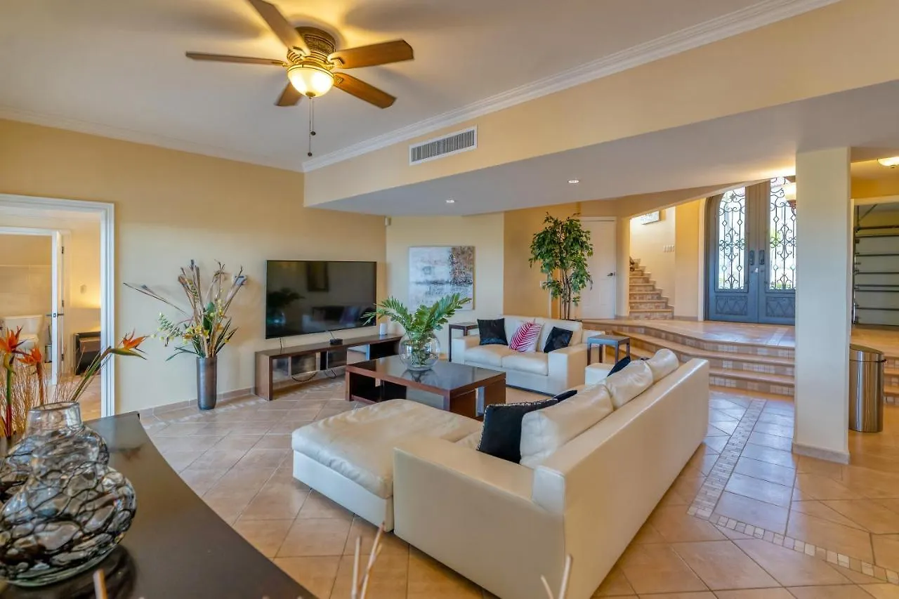 Villa Your Own Private Oasis With Amazing Ocean Views In Tierra Del Sol Malmok